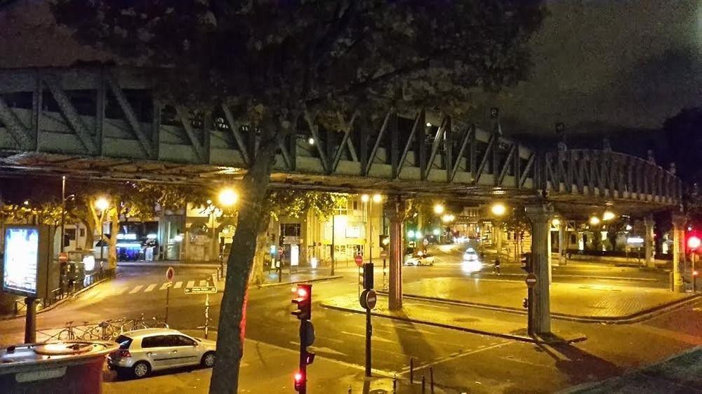 Hotel De La Comete باريس المظهر الخارجي الصورة